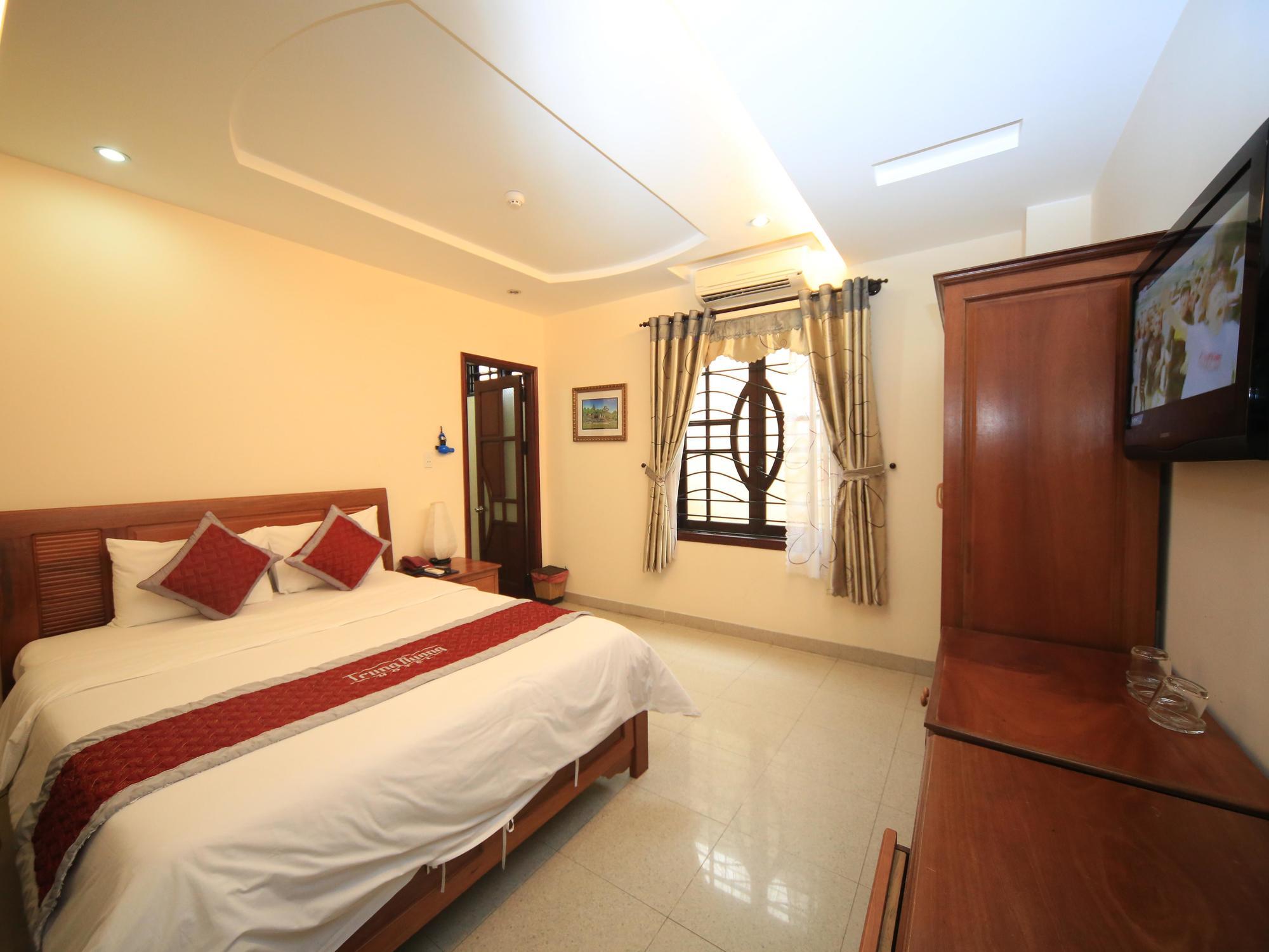 Trung Duong Da Nang Beach Hotel Kültér fotó