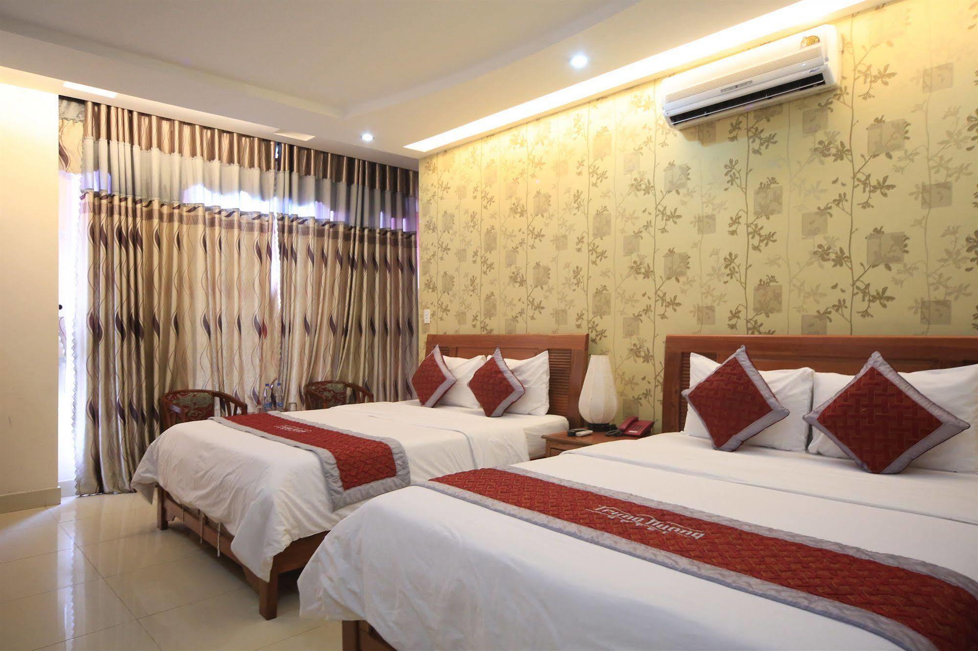 Trung Duong Da Nang Beach Hotel Kültér fotó
