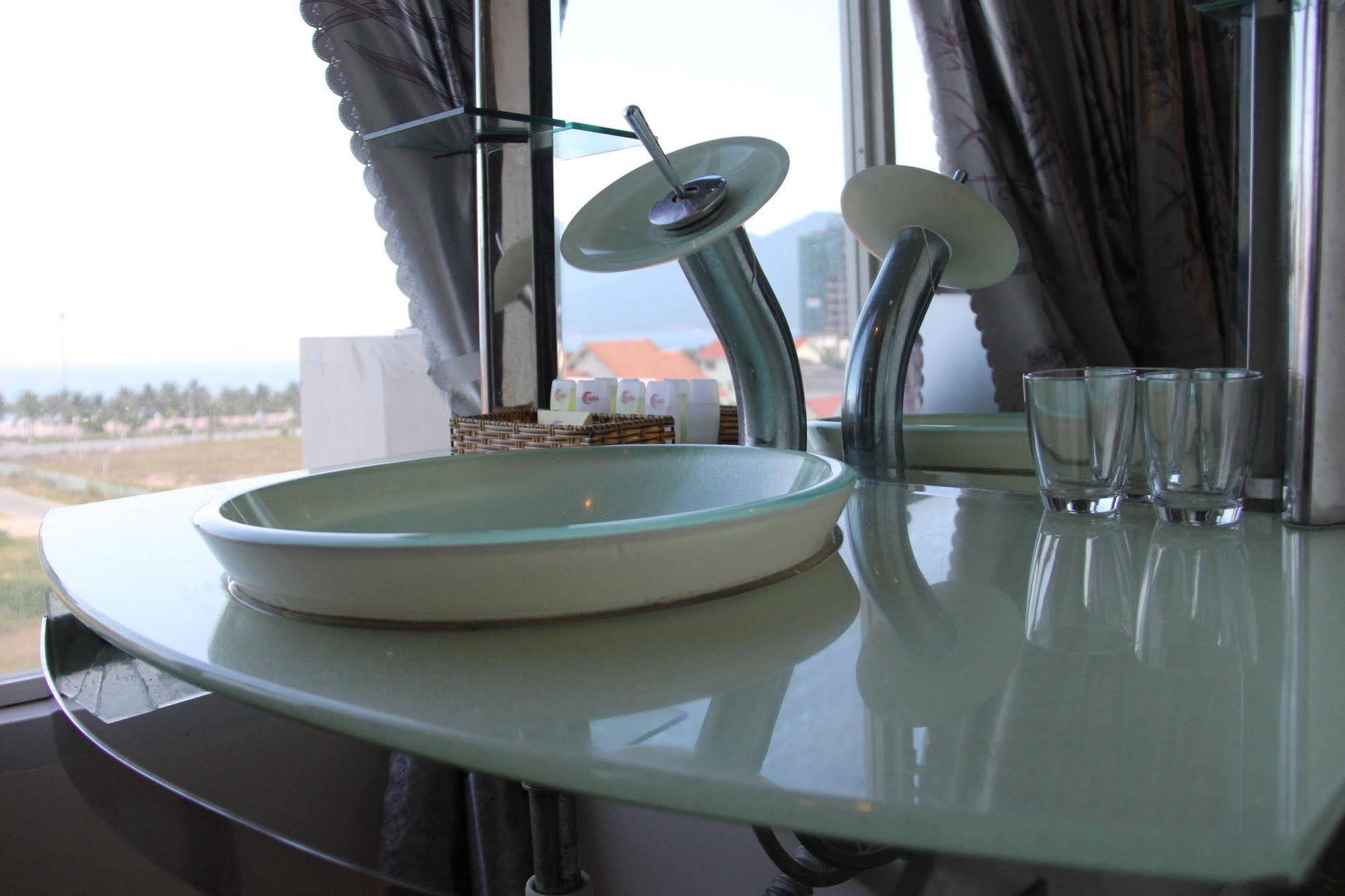 Trung Duong Da Nang Beach Hotel Kültér fotó