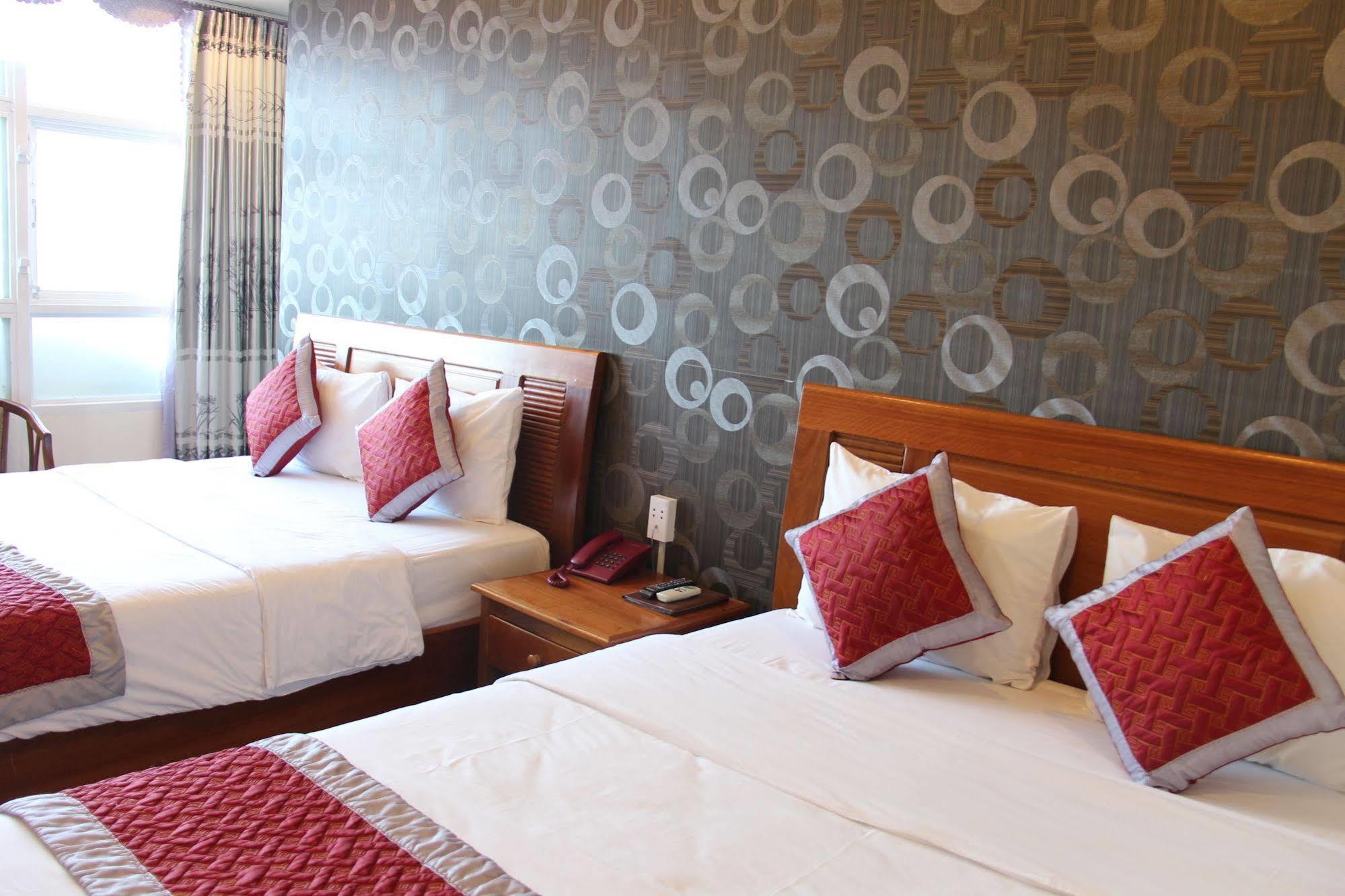 Trung Duong Da Nang Beach Hotel Kültér fotó
